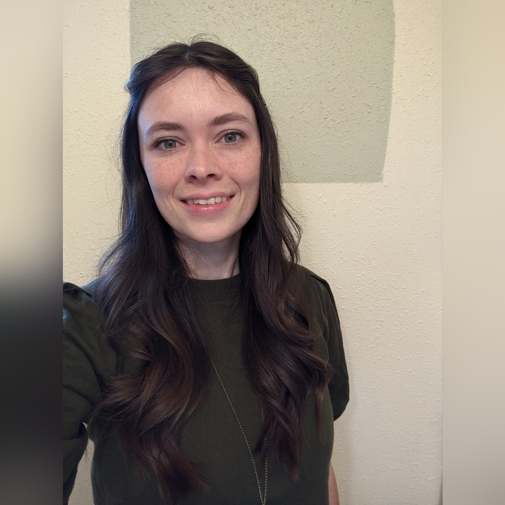 Meet your Posher, Christiana